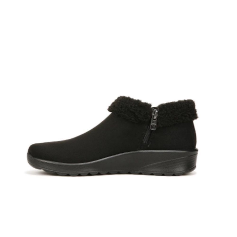 Bzees Gift Women's Cozy Ankle Boots - Picture 3 of 4